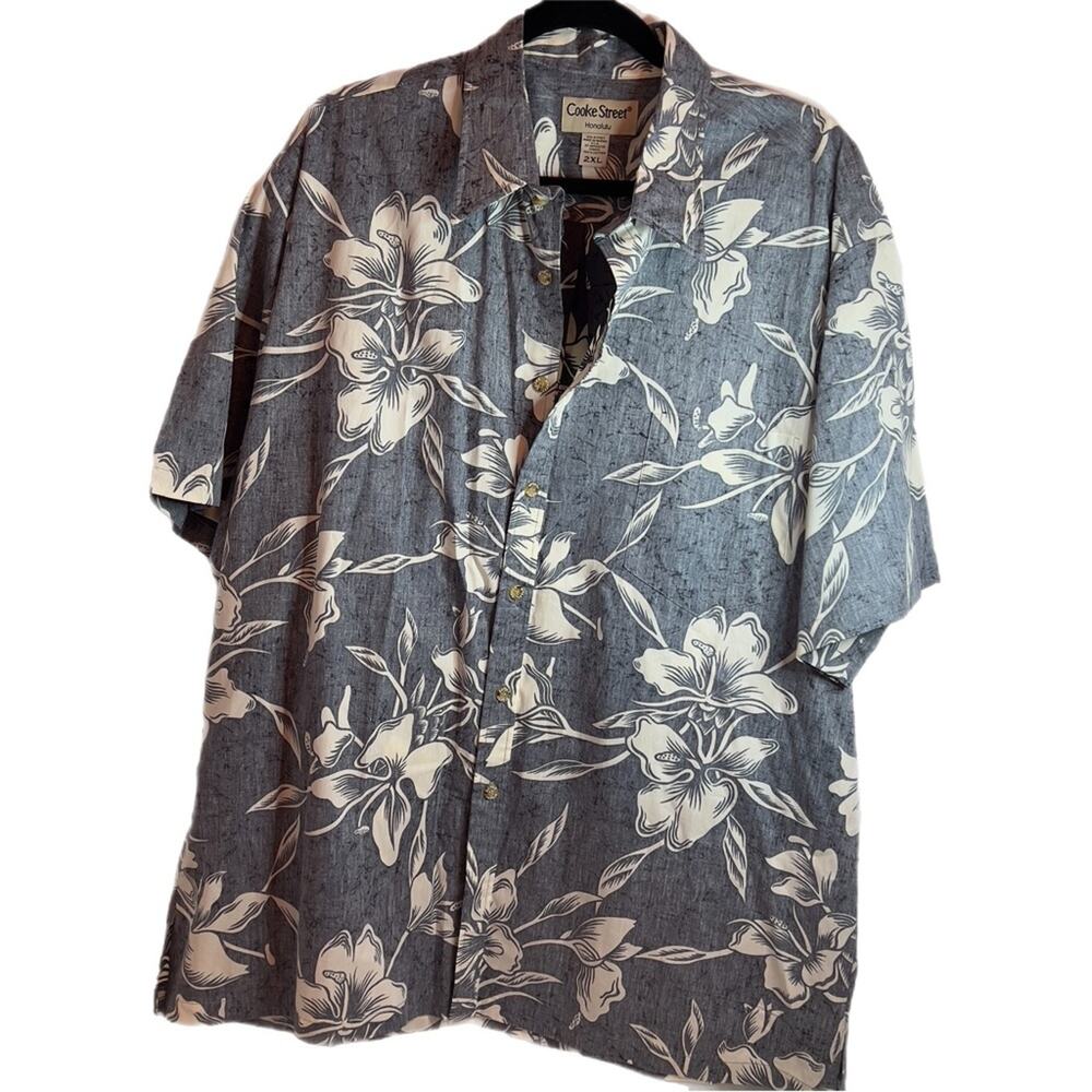 Cooke Street Honolulu Gray & White Flowered Hawaiian Men's Shirt Size 2XL NWOT.